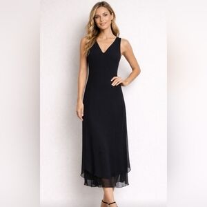 Simply Silk Black Womens Size Medium 100% Silk Sleeveless V-neck Midi Slip Dress